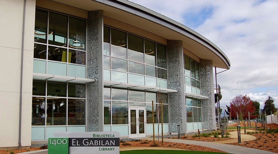 El Gabilan Library building